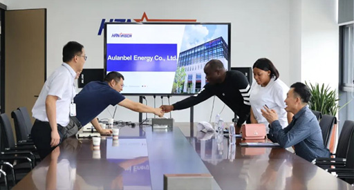 국경 간 사업 개발 | 잠비아 고객들이 Hanxing Energy를 방문하여 심도 있는 교류를 가졌습니다.